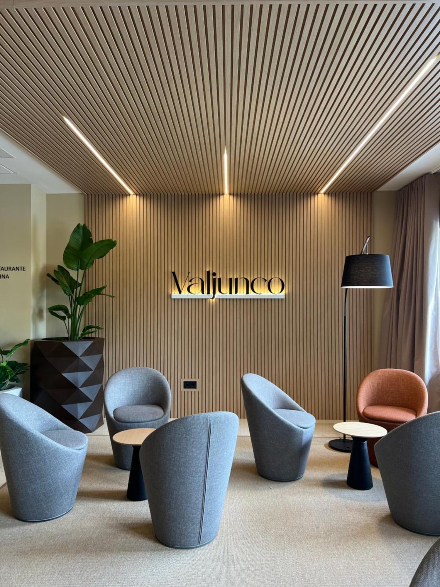 Hotel Valjunco Valencia de Don Juan Zewnętrze zdjęcie