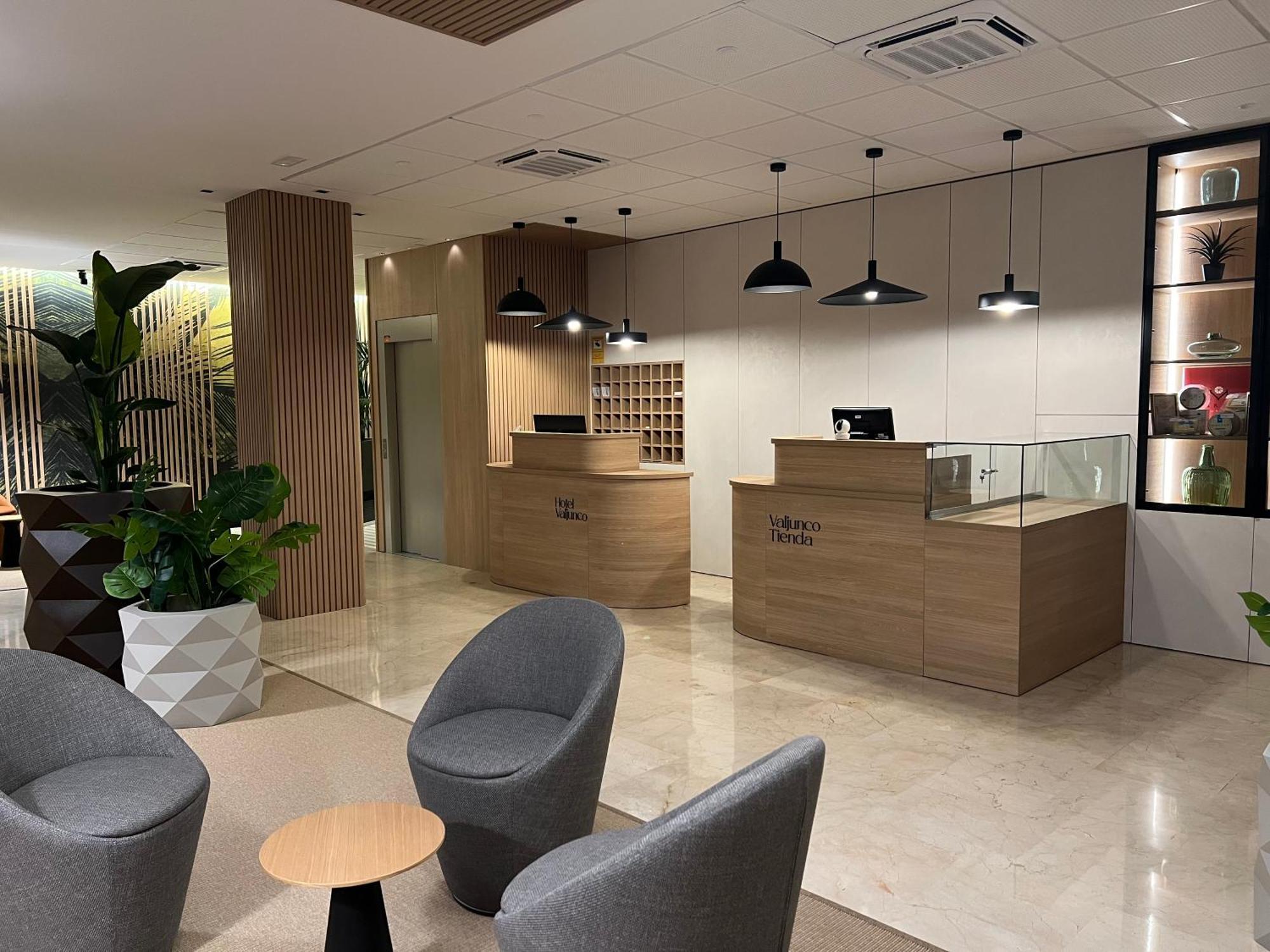 Hotel Valjunco Valencia de Don Juan Zewnętrze zdjęcie