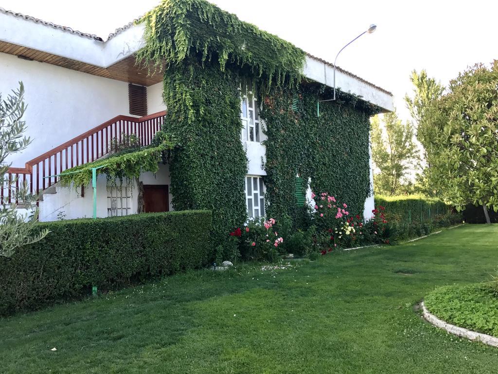 Hotel Valjunco Valencia de Don Juan Zewnętrze zdjęcie